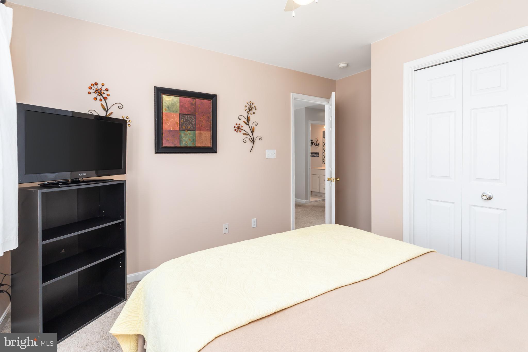 8839 ROUNDHOUSE CIRCLE