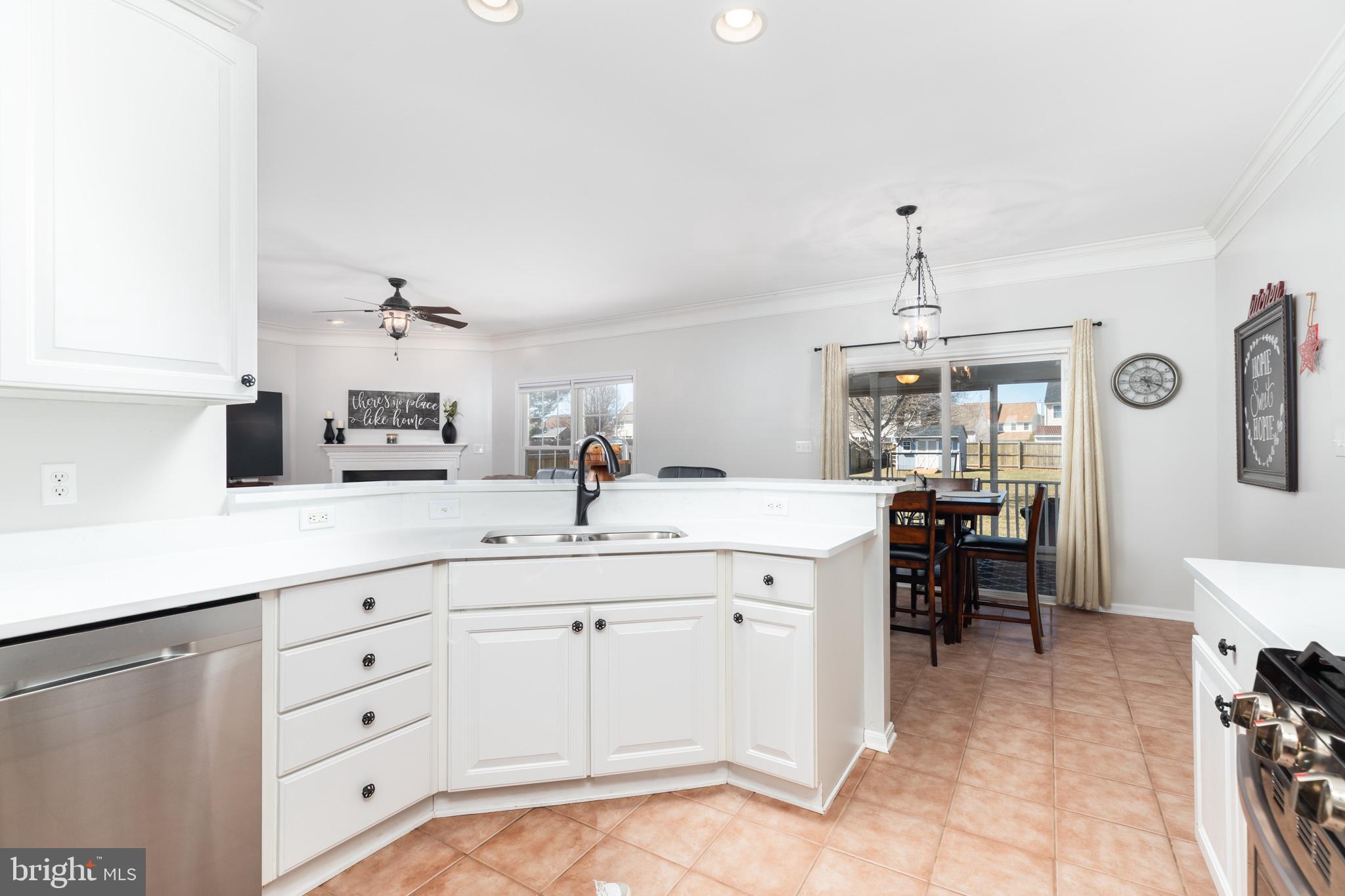 8839 ROUNDHOUSE CIRCLE