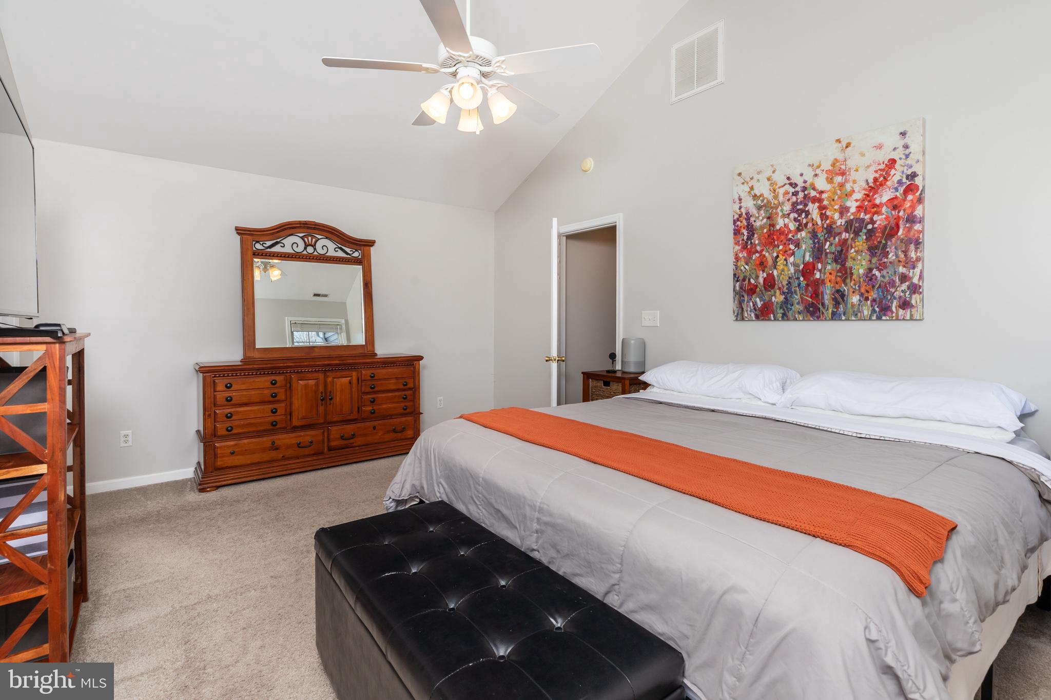 8839 ROUNDHOUSE CIRCLE