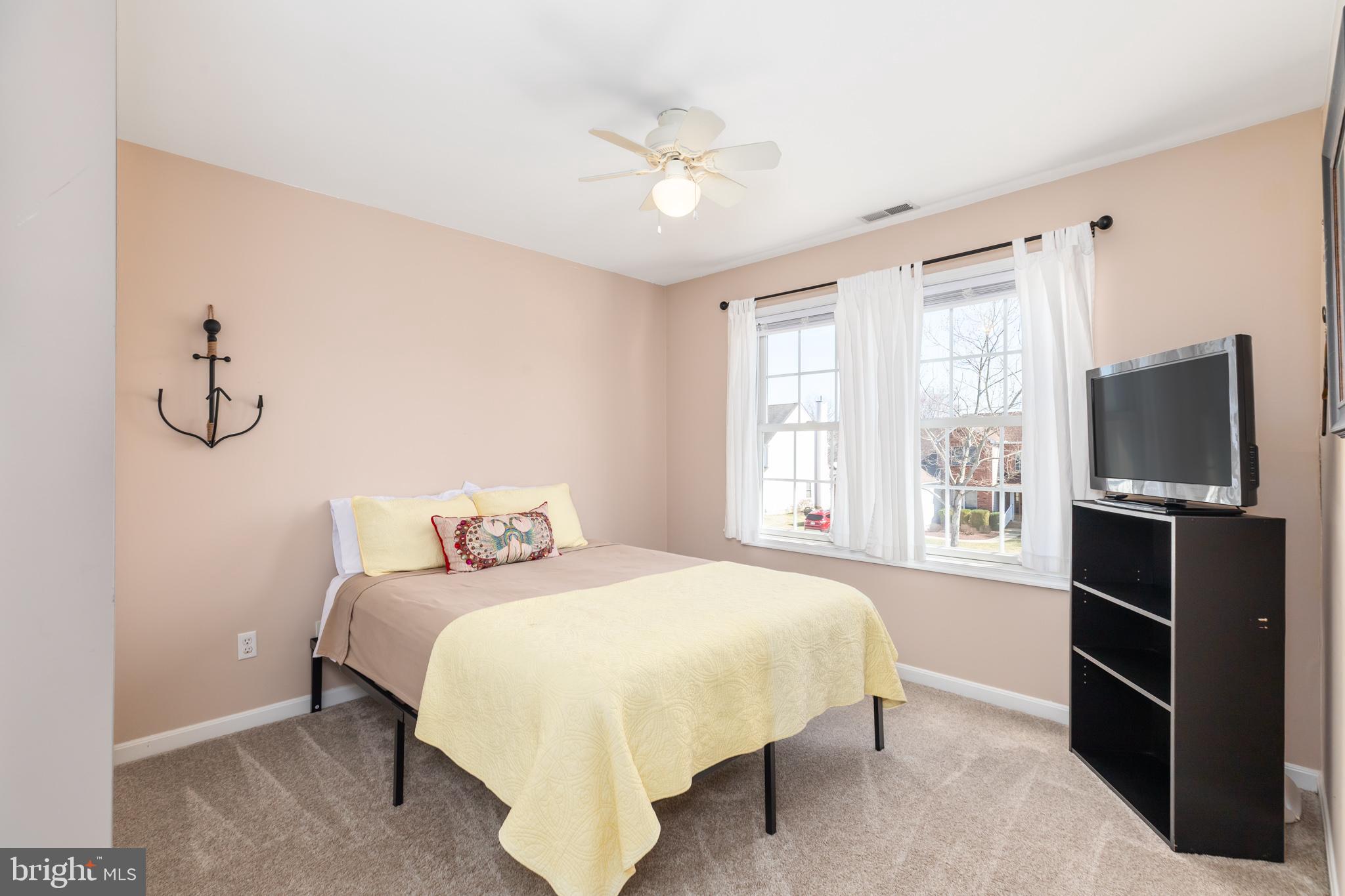 8839 ROUNDHOUSE CIRCLE
