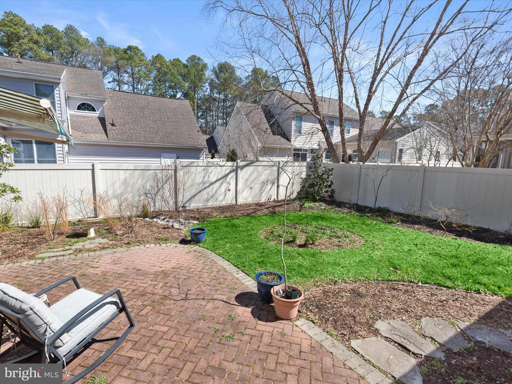 28488 WOODS DRIVE