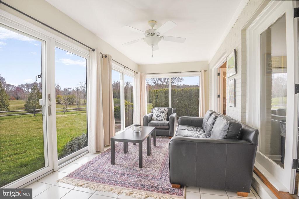 9545 QUAIL HOLLOW 206