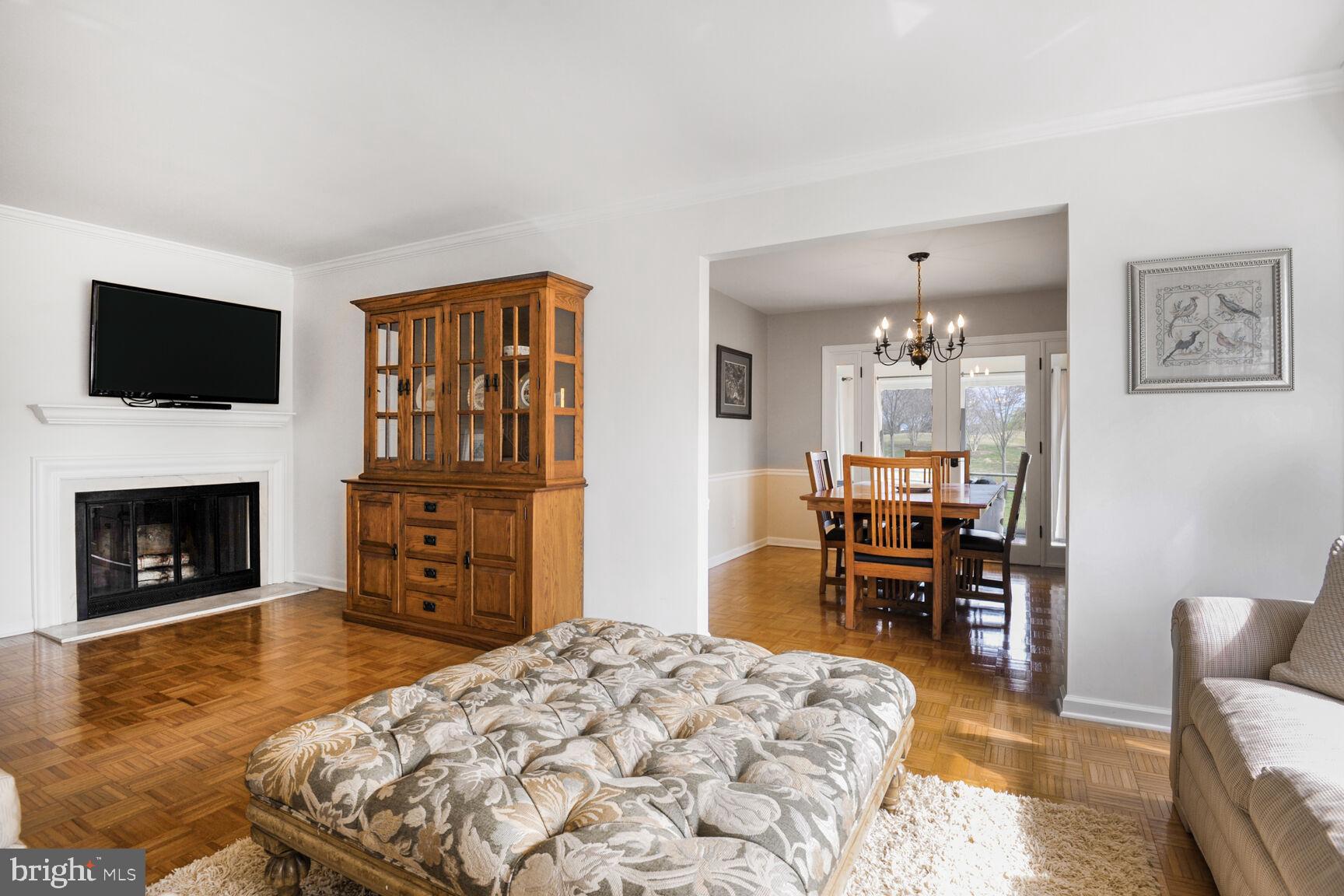 9545 QUAIL HOLLOW 206