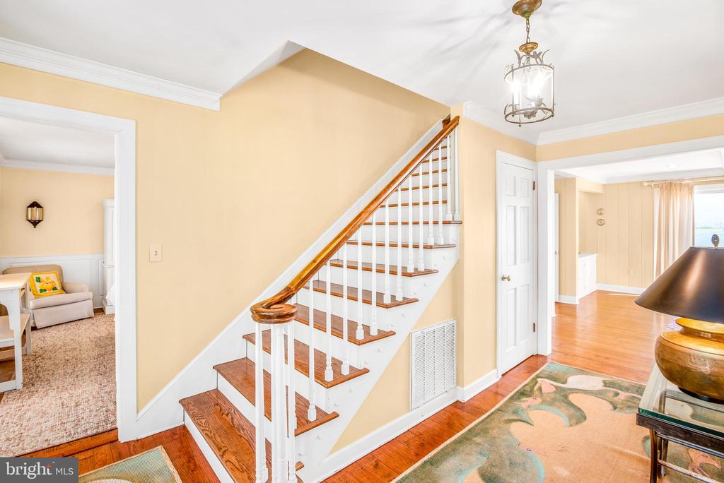 26992 HOLLY HARBOR COURT