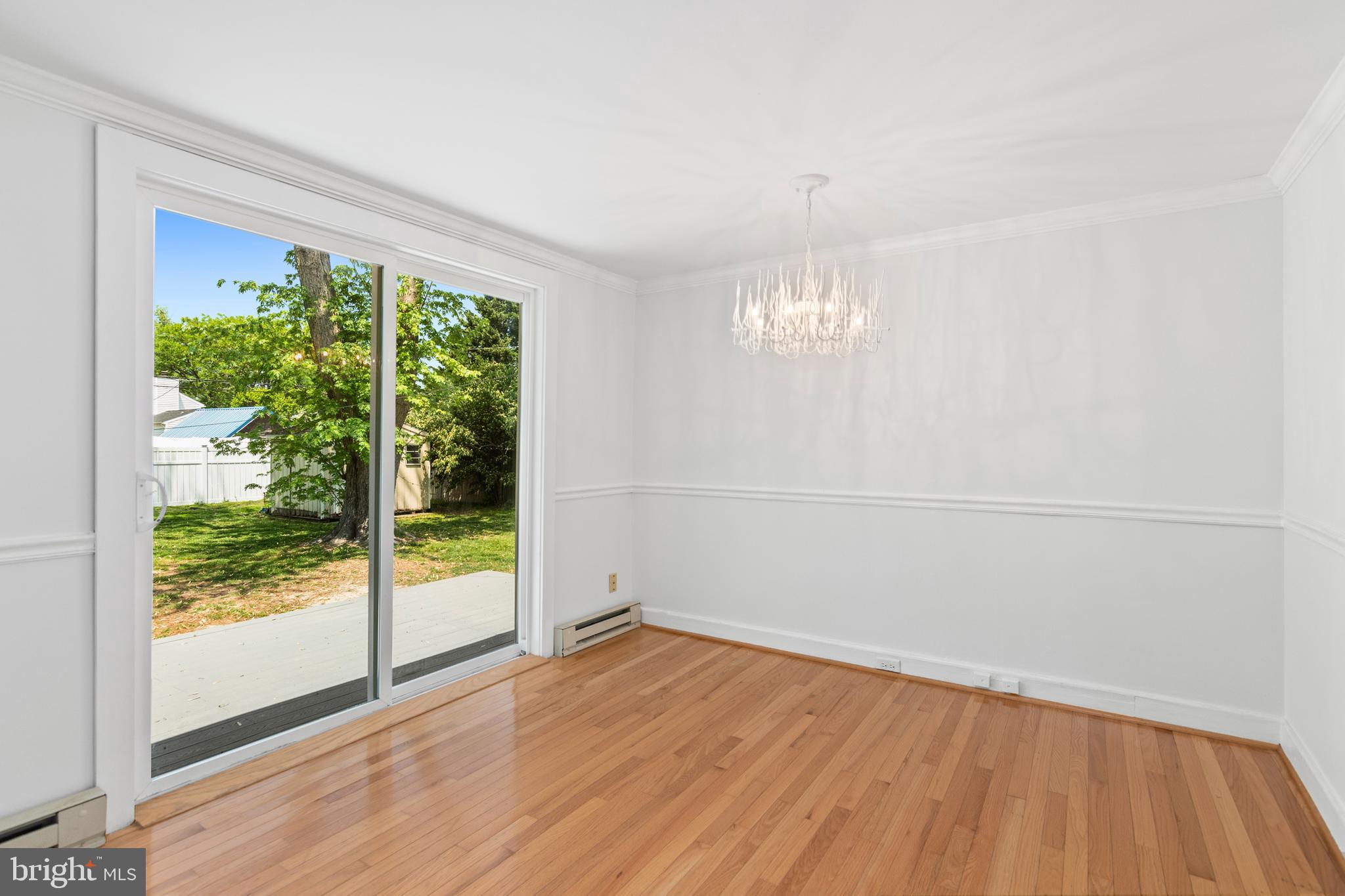 103 W MARENGO
