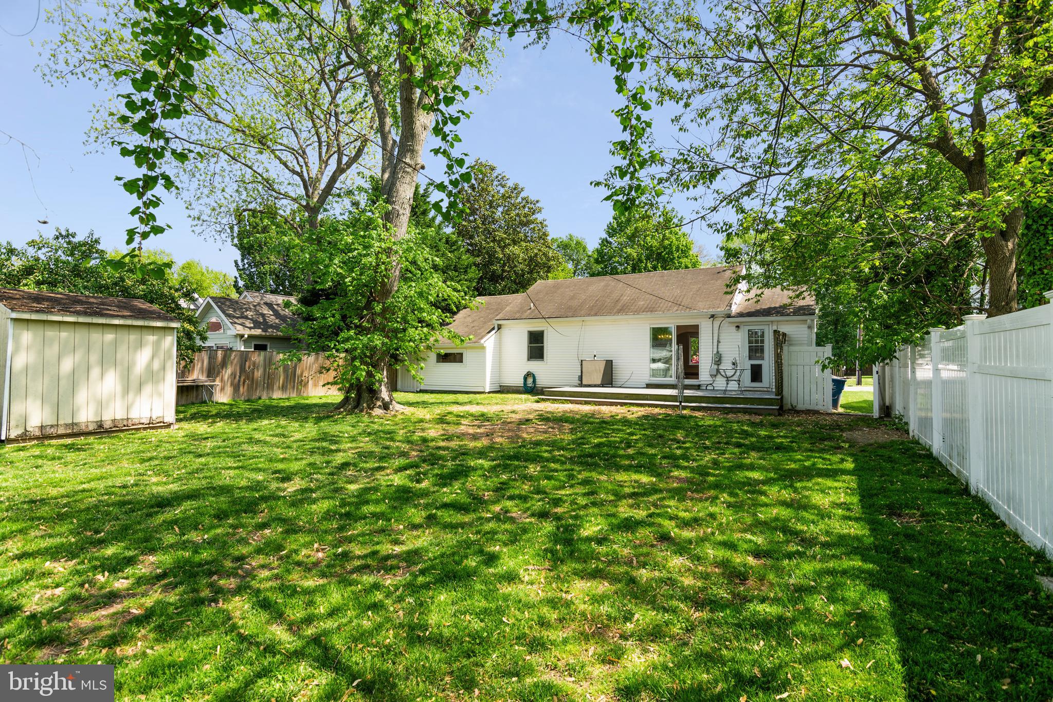 103 W MARENGO