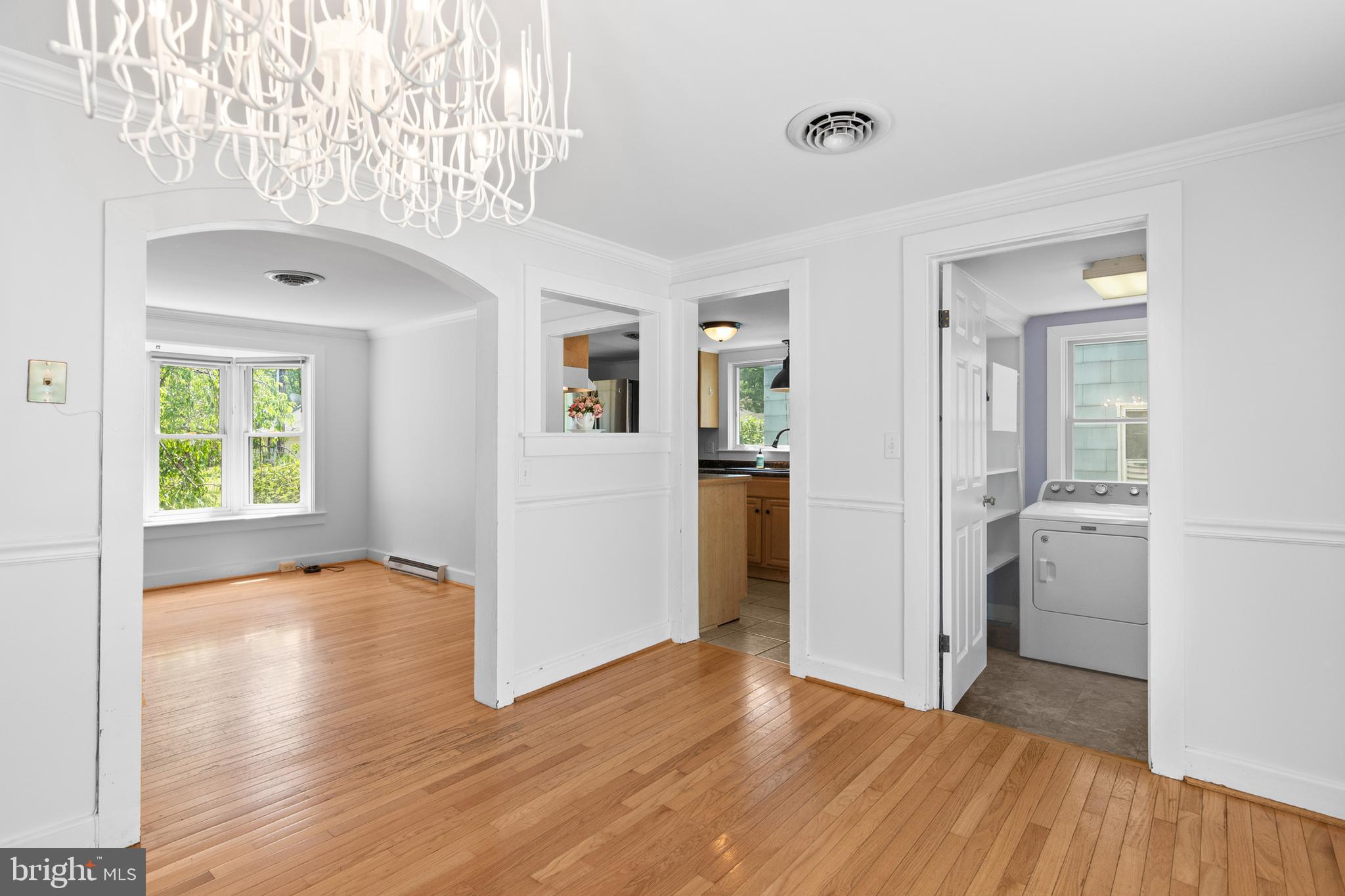 103 W MARENGO