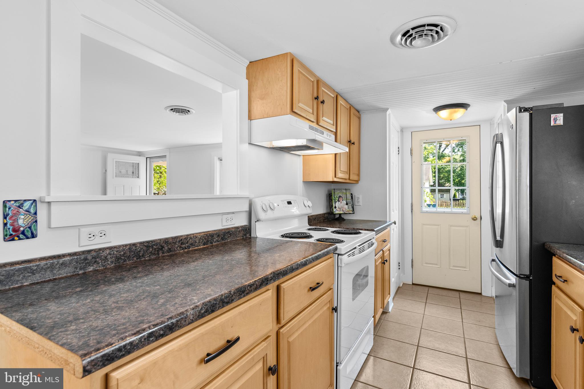 103 W MARENGO