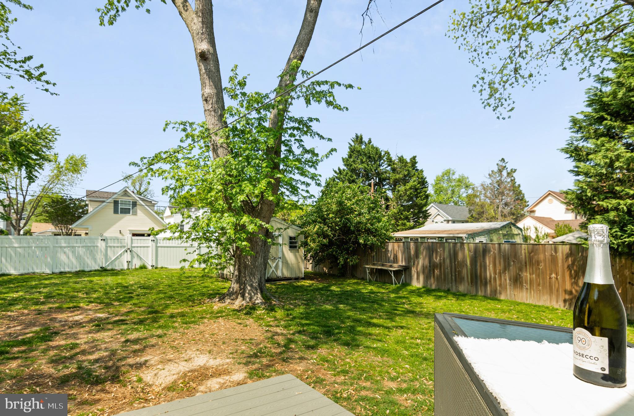 103 W MARENGO