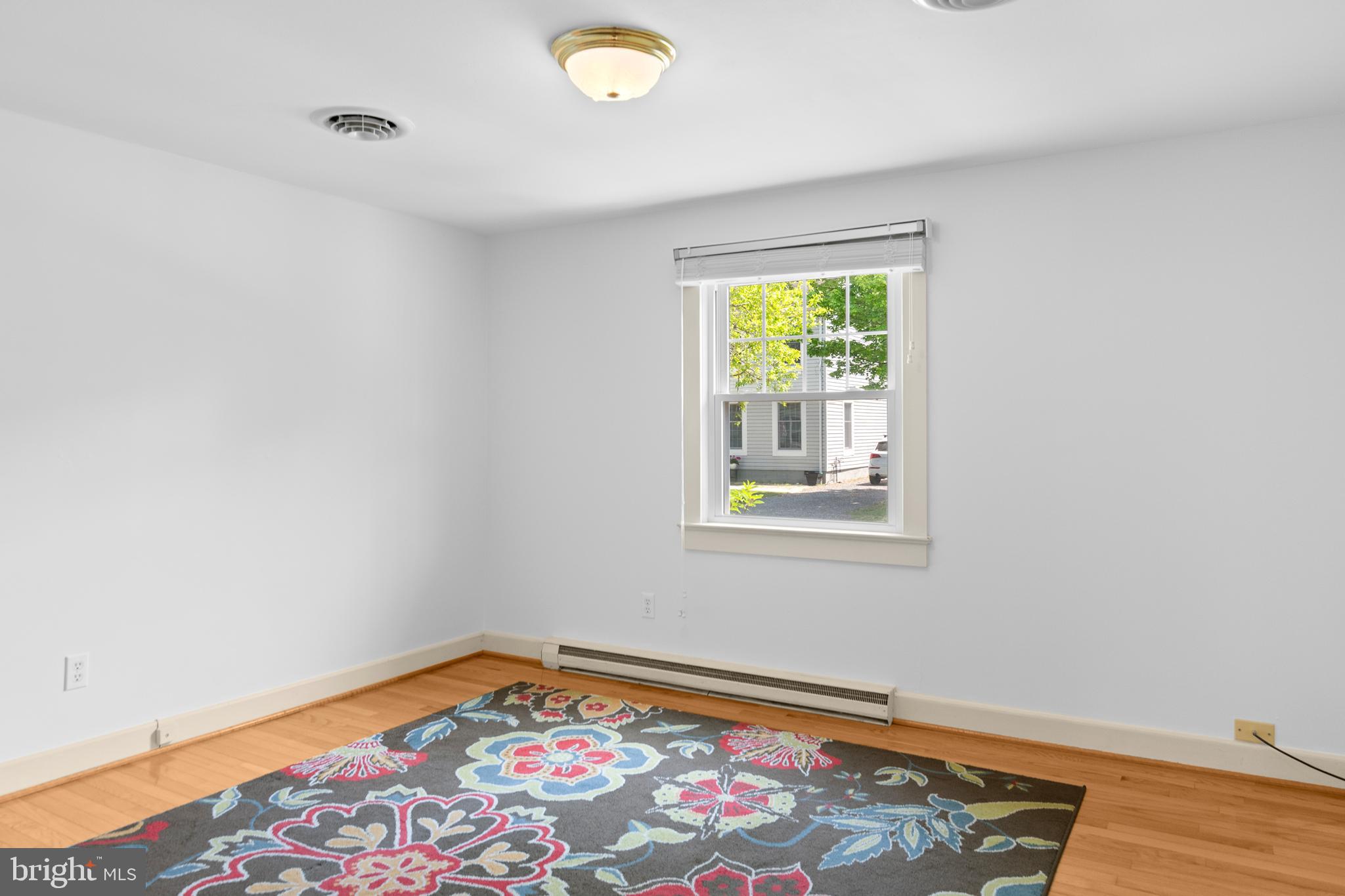 103 W MARENGO