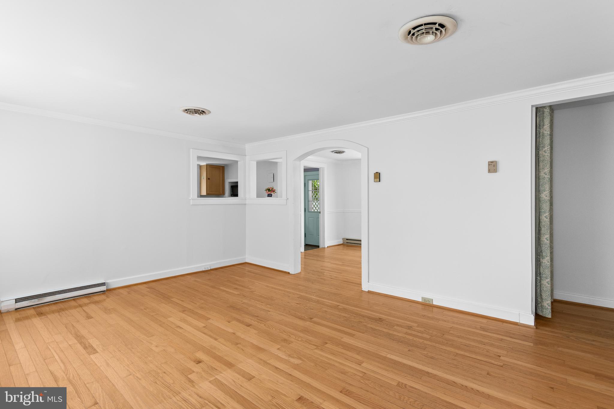 103 W MARENGO