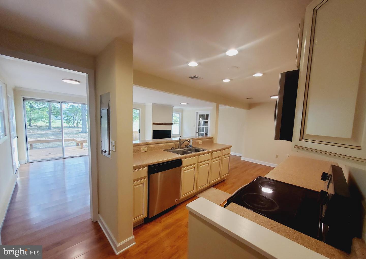 29157 WOODRIDGE DRIVE