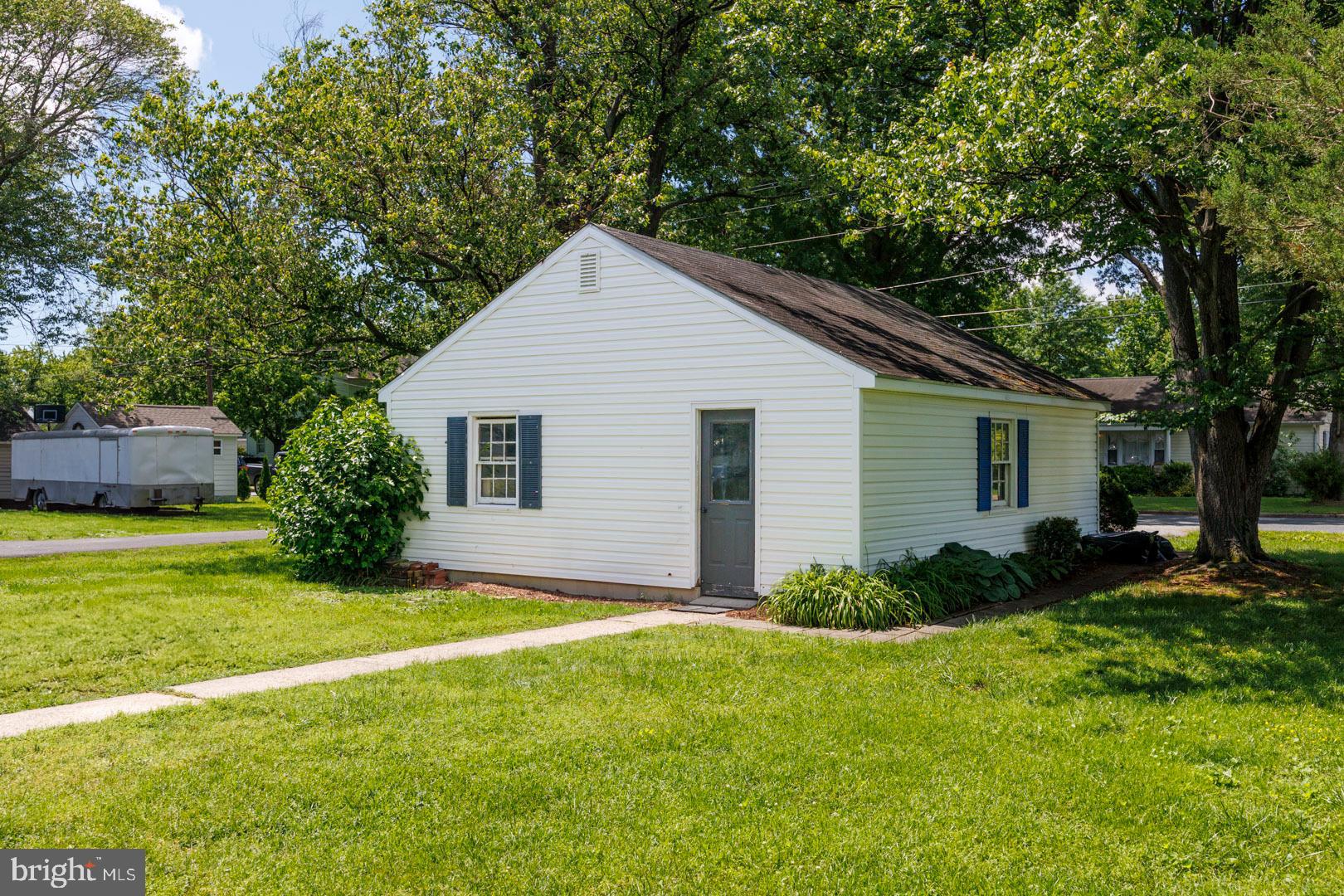 407 ARBOR PLACE