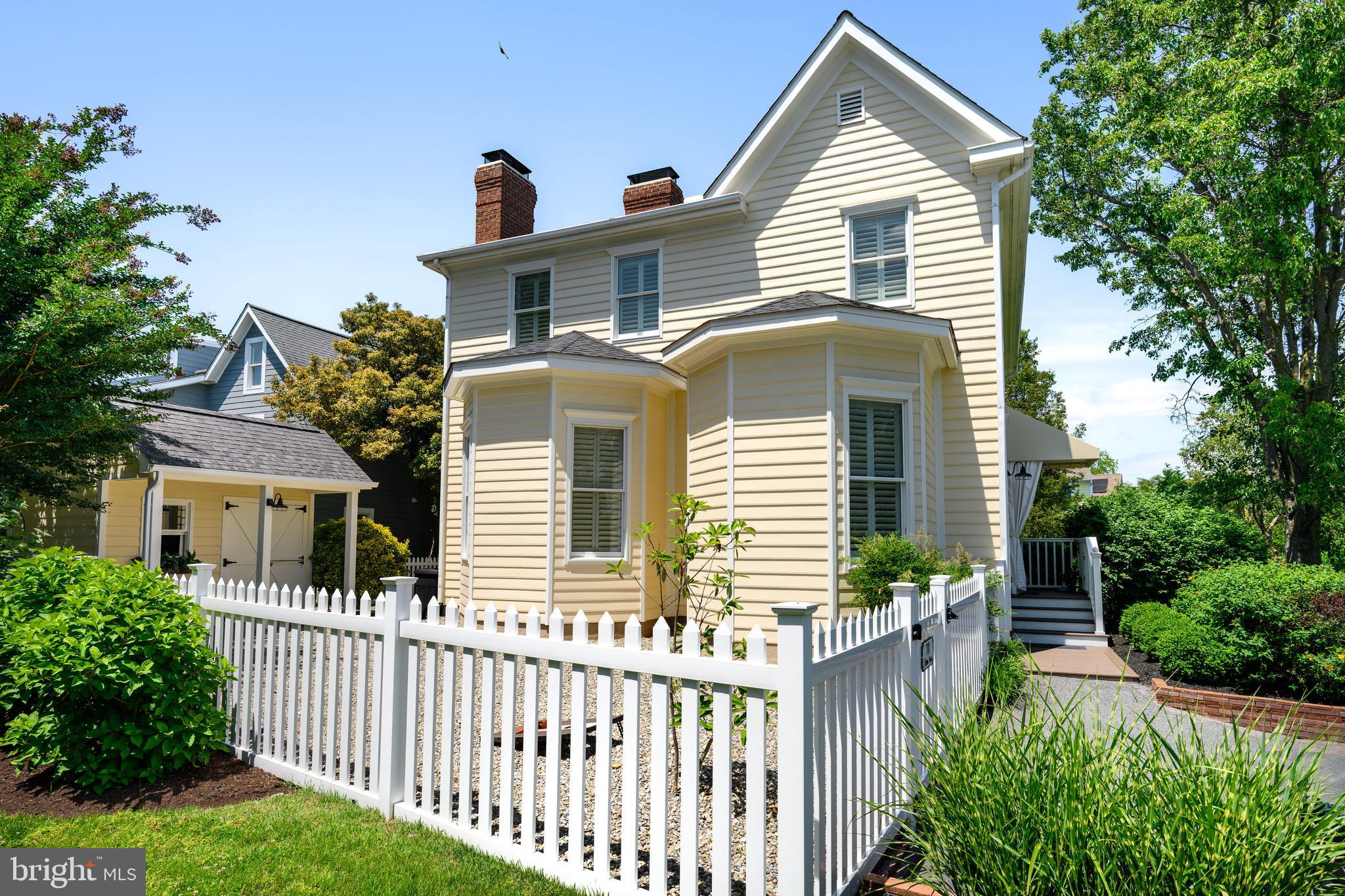 700 S MORRIS STREET