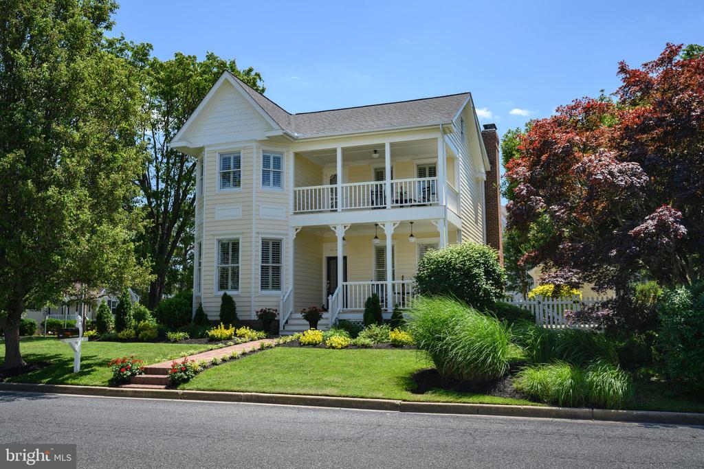 700 S MORRIS STREET