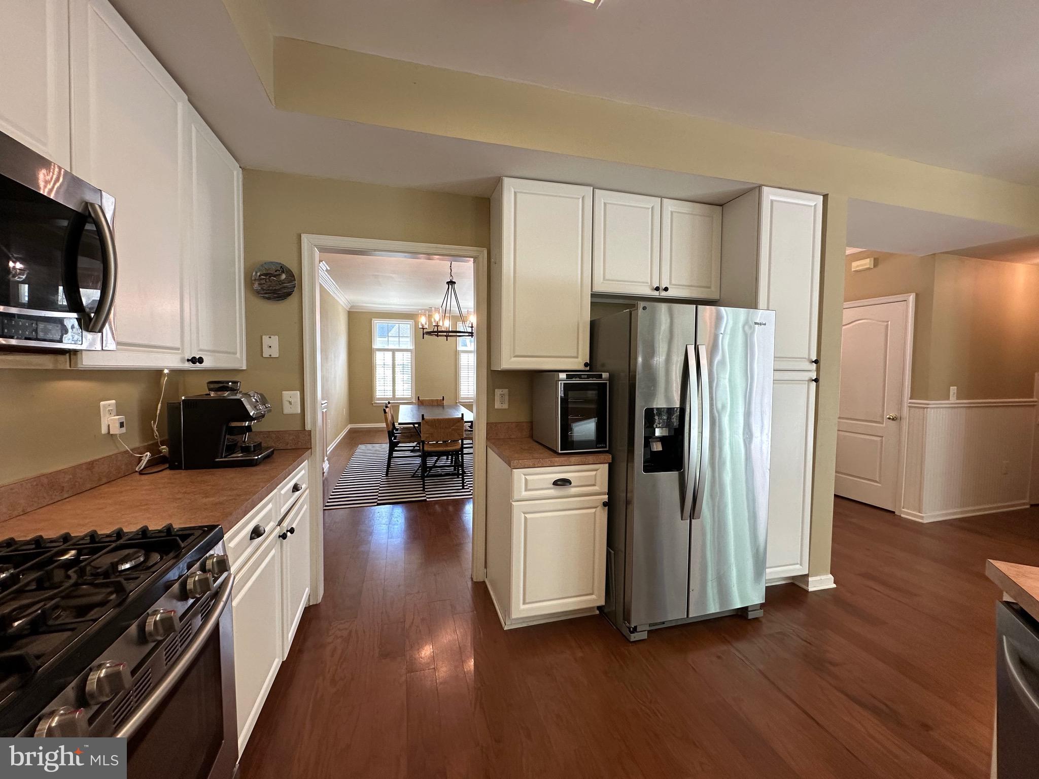 28405 PINEHURST CIRCLE