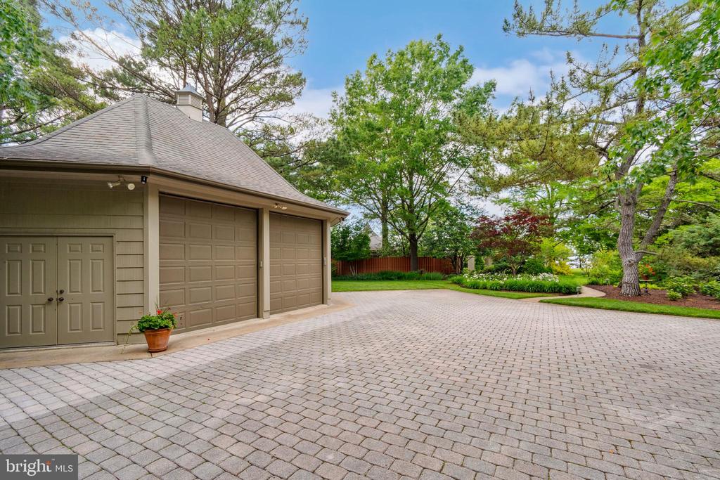 9791 PINTAIL PLACE