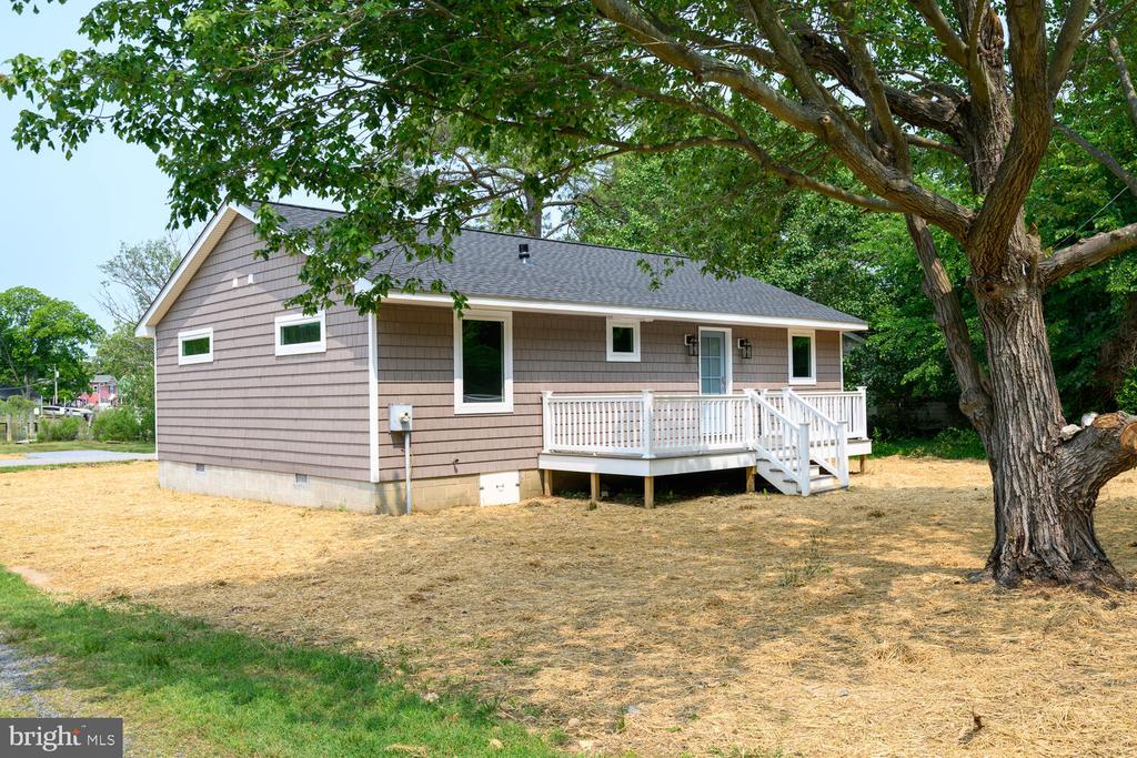 6365 THAMERT ROAD