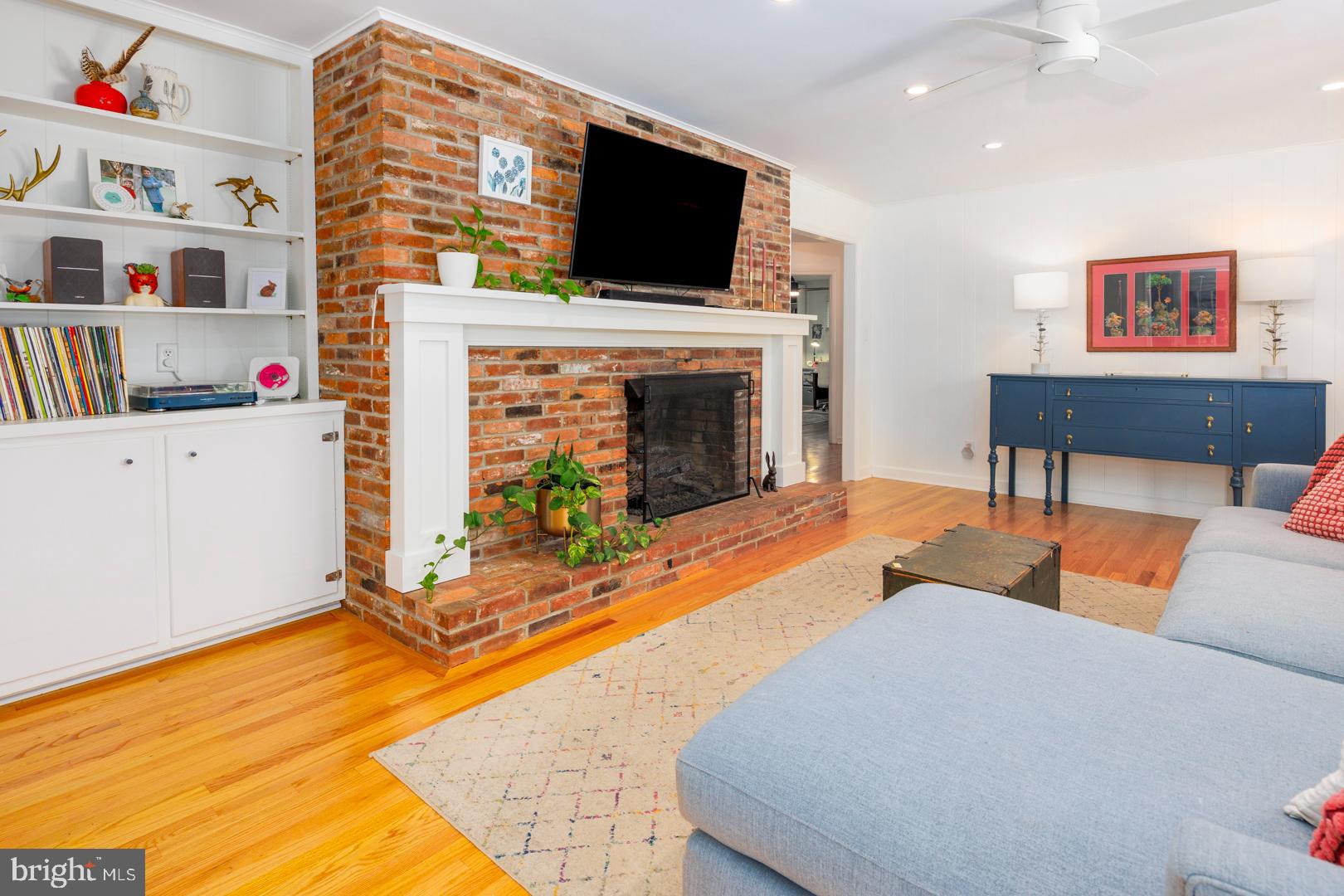 7592 TRED AVON CIRCLE