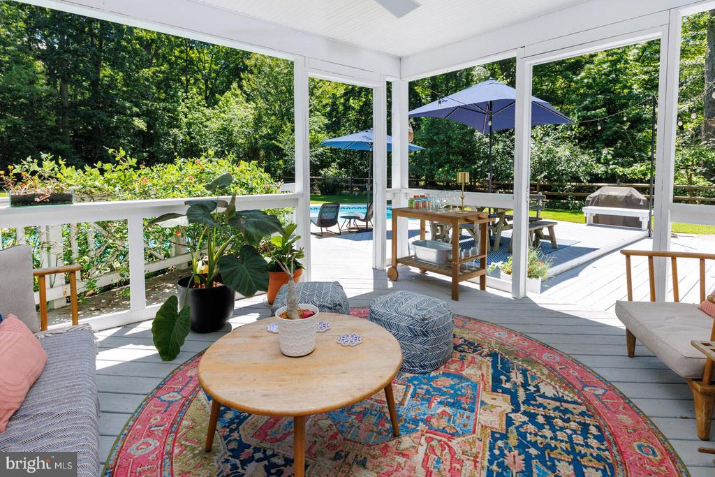 7592 TRED AVON CIRCLE