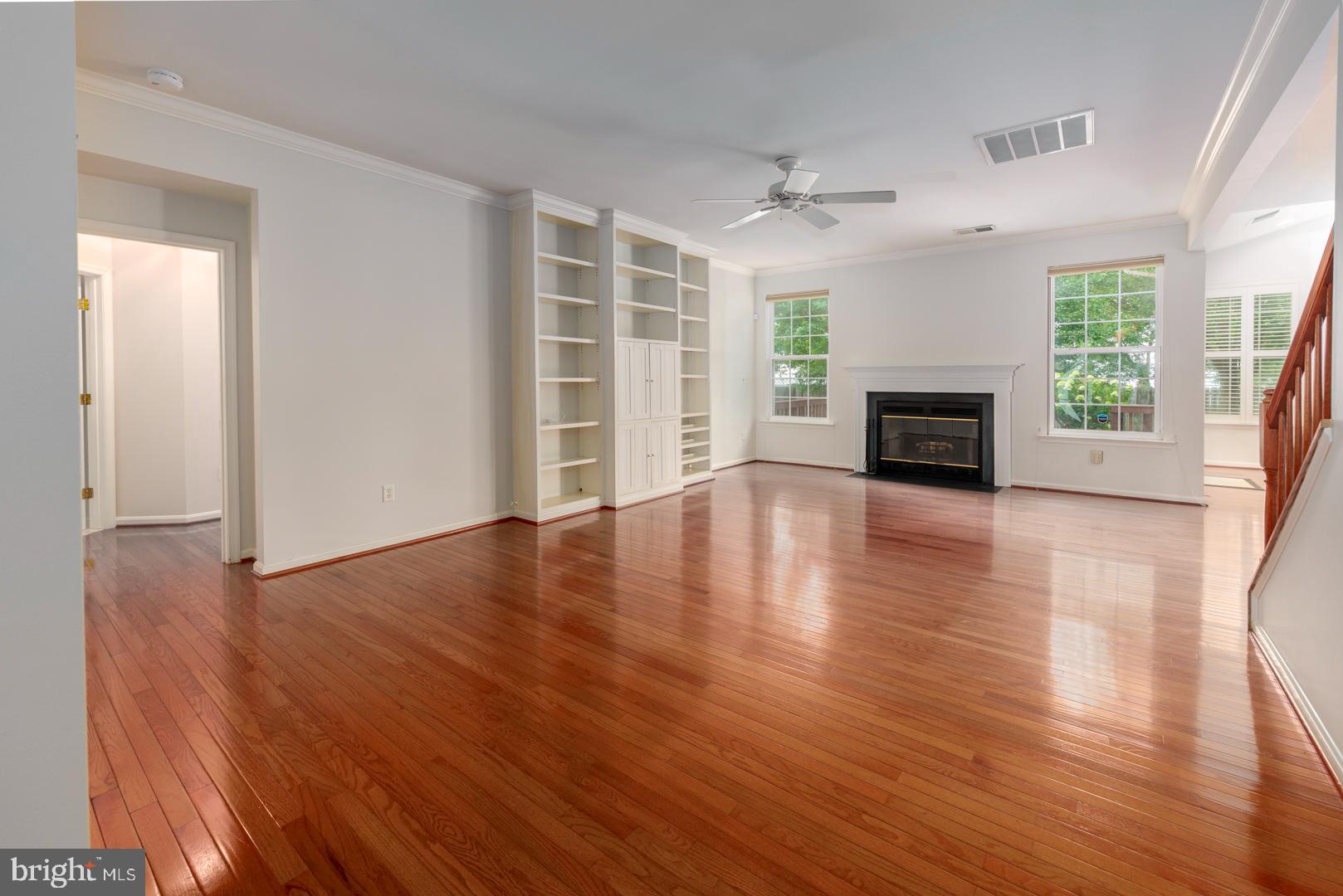 227 BETHUNE DRIVE
