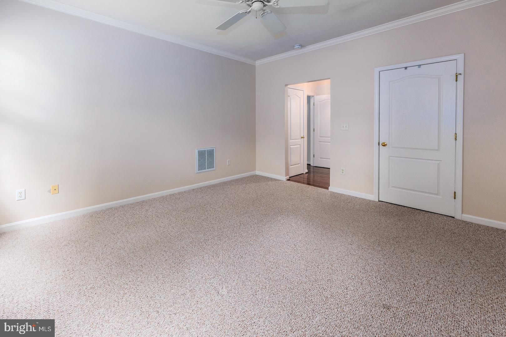 227 BETHUNE DRIVE