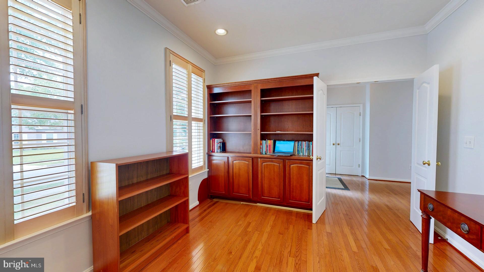 227 BETHUNE DRIVE