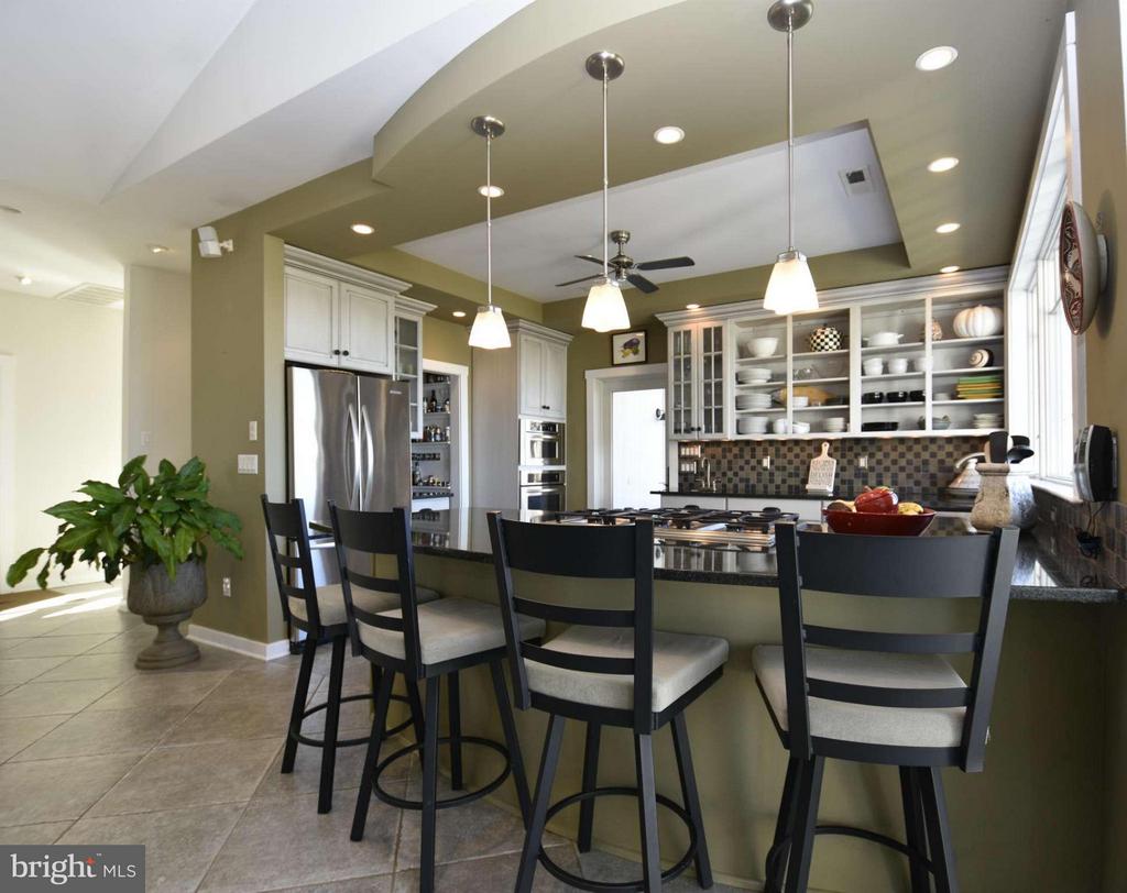 6050 SUNSET LANE