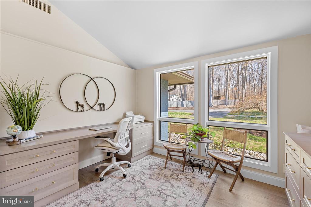 9716 BANTRY ROAD