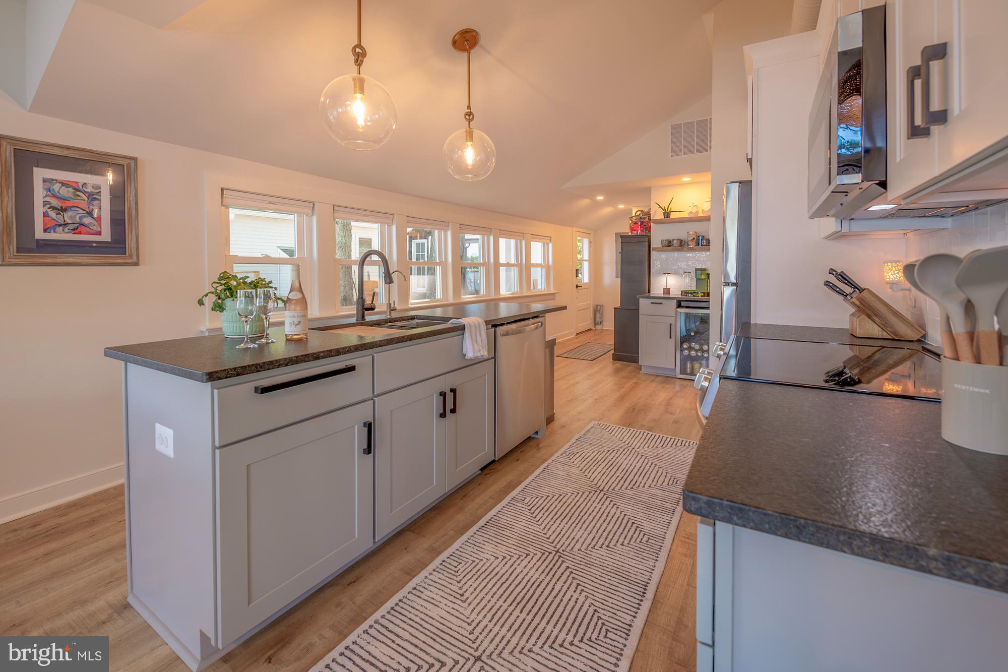 24312 OAKWOOD PARK
