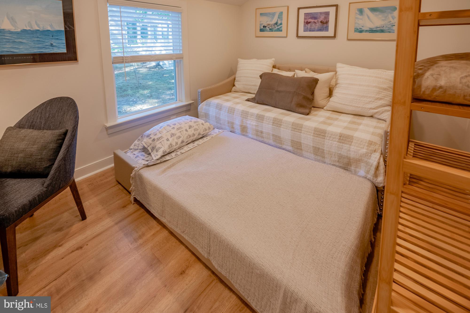 24312 OAKWOOD PARK
