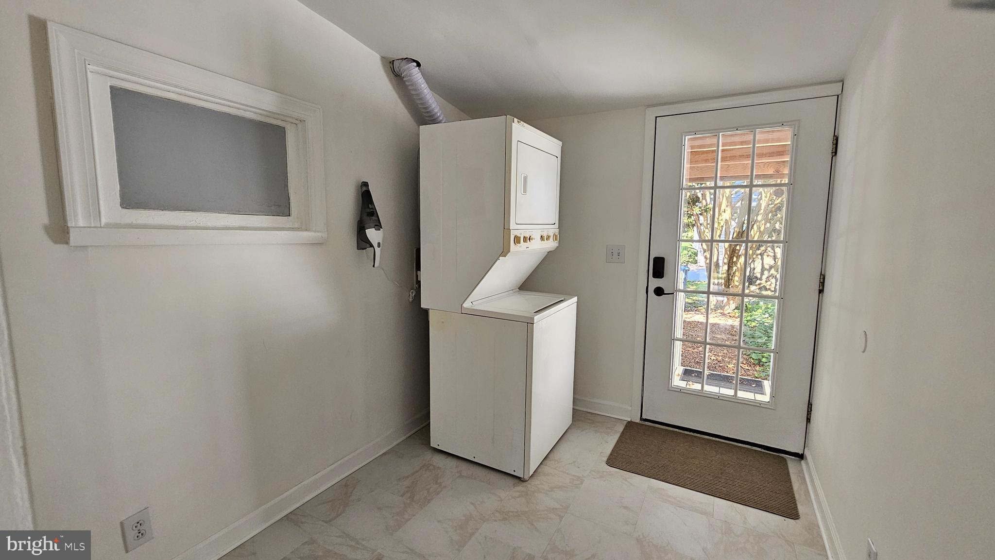356 SAINT AUBINS TERRACE