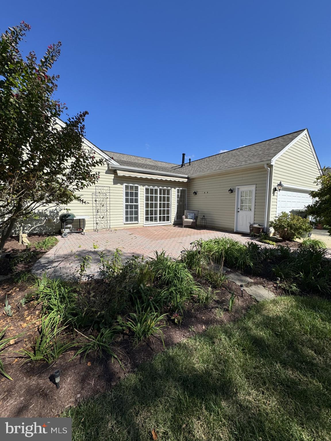 7482 JEFFREYS WAY
