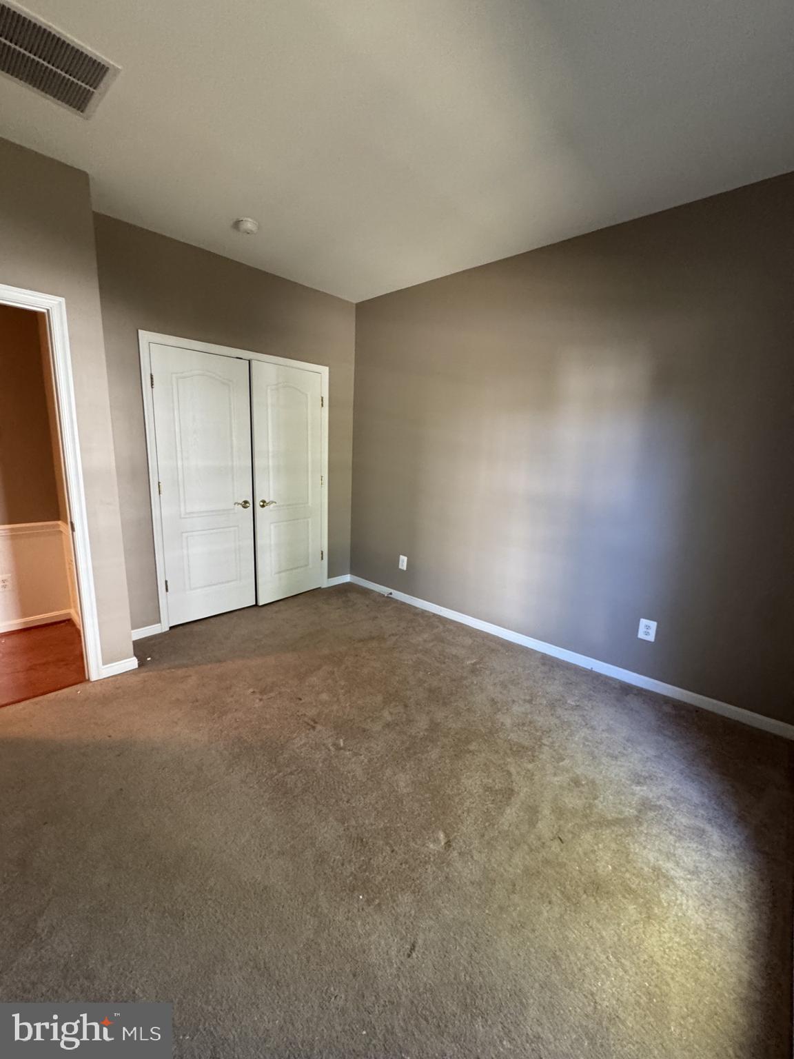 7482 JEFFREYS WAY