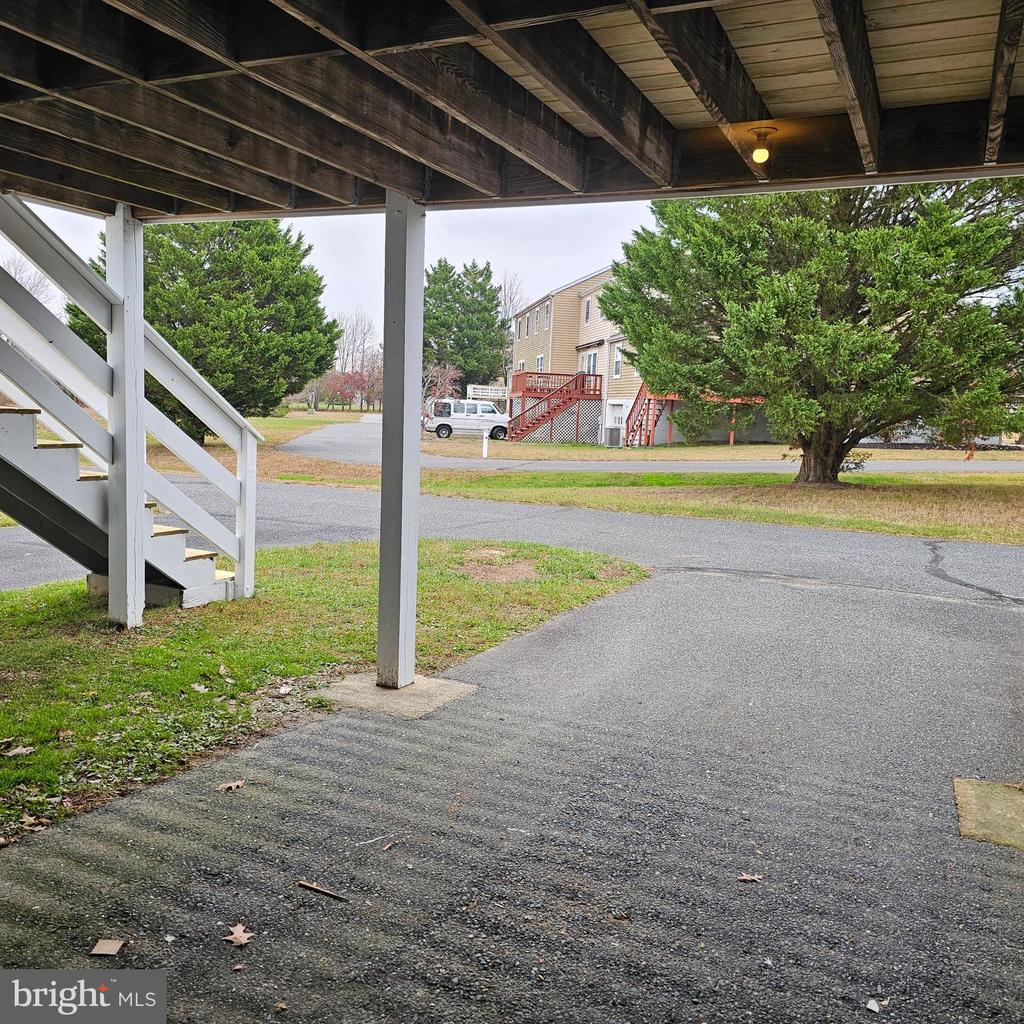 29595 DUTCHMANS LANE Unit: 602