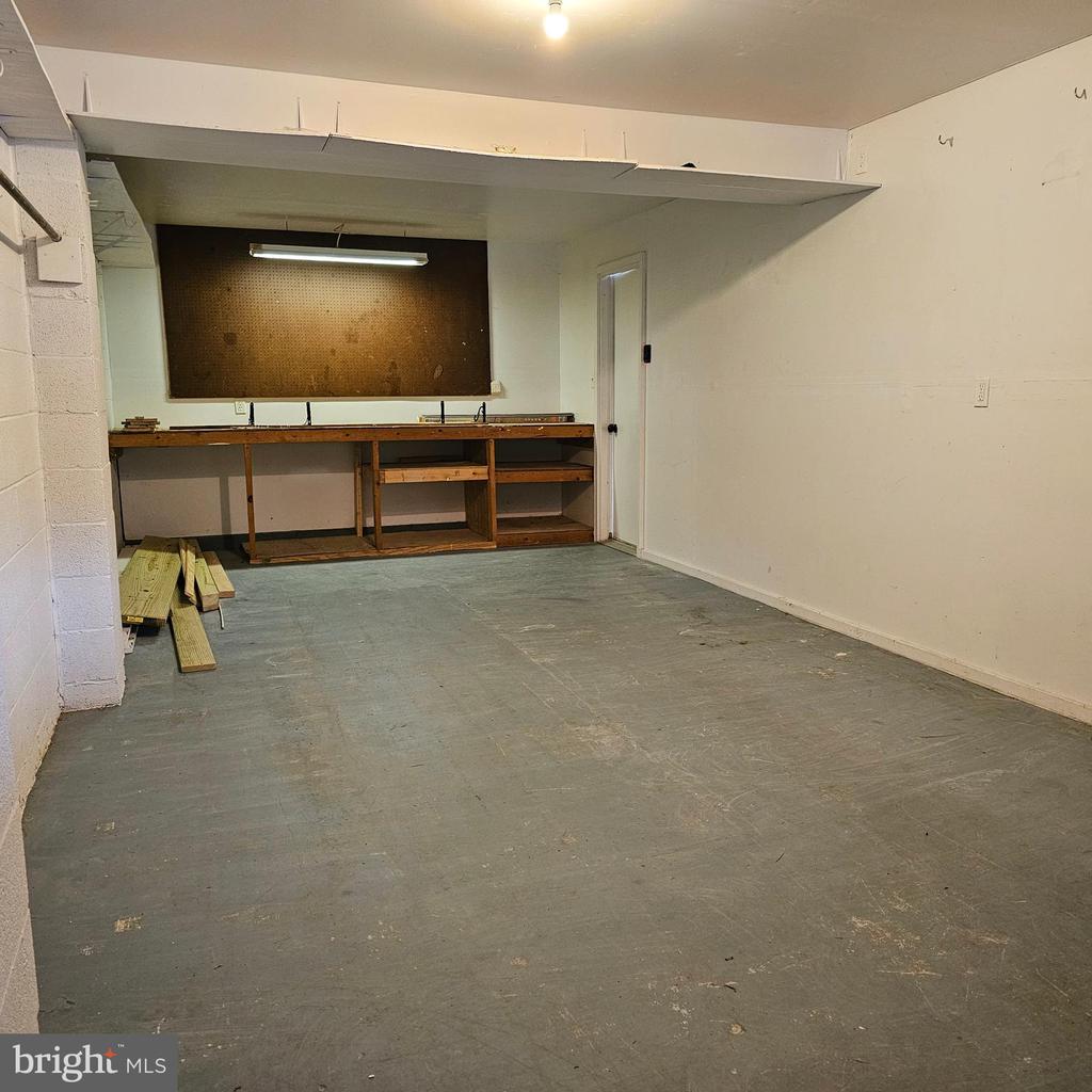 29595 DUTCHMANS LANE Unit: 602