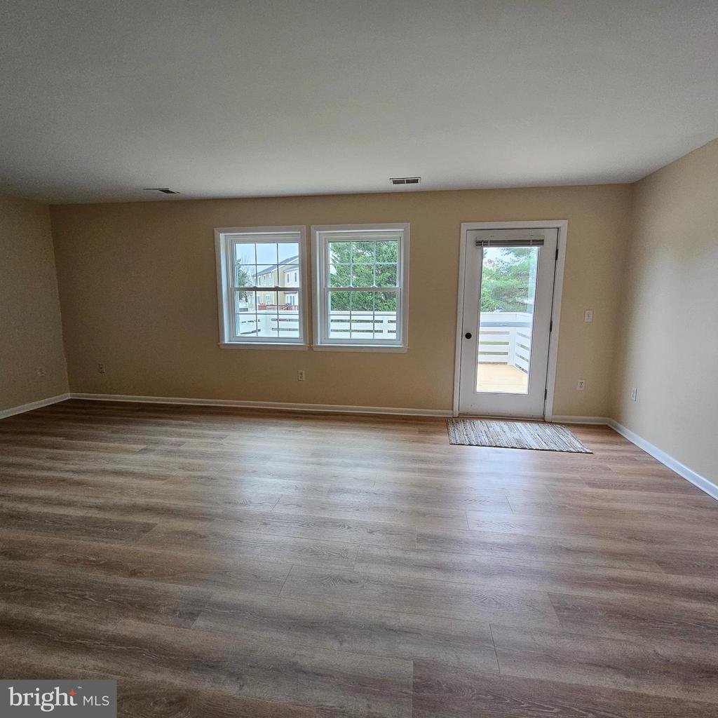 29595 DUTCHMANS LANE Unit: 602