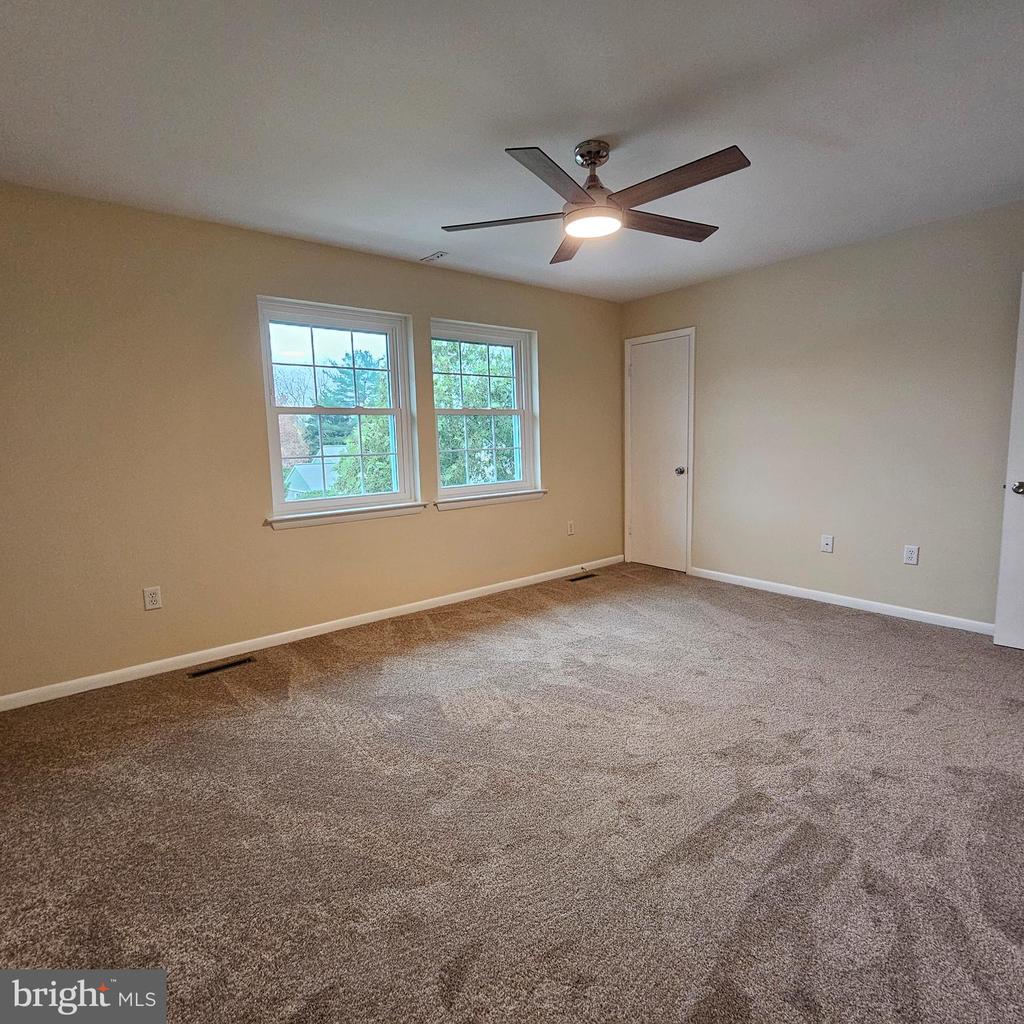 29595 DUTCHMANS LANE Unit: 602