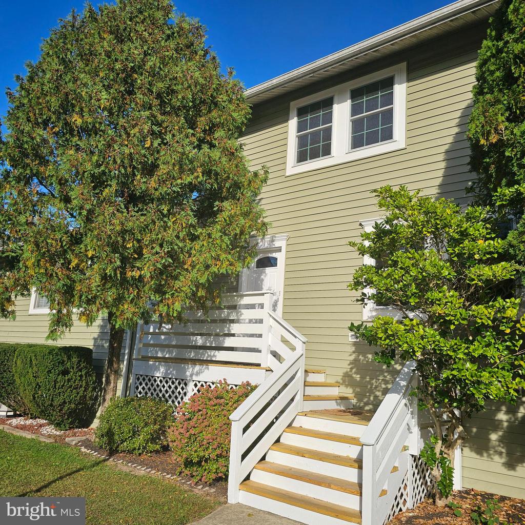 29595 DUTCHMANS LANE Unit: 602