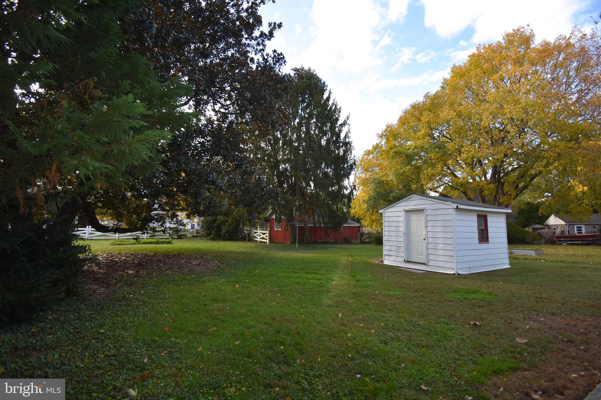 106 SYCAMORE AVENUE