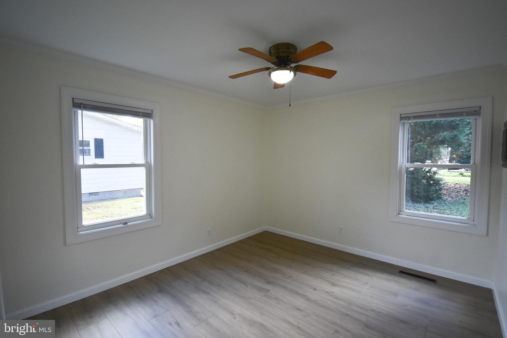 106 SYCAMORE AVENUE