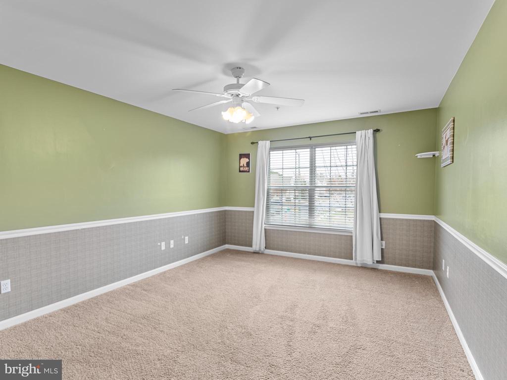 406 BETHUNE DRIVE
