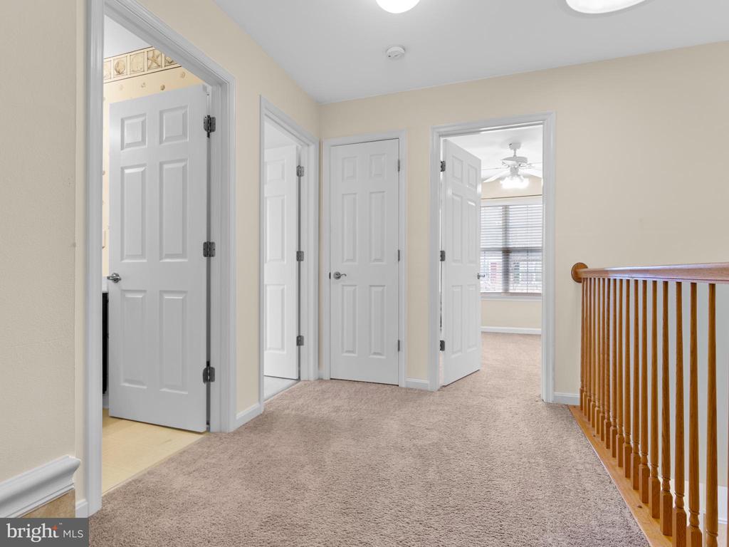 406 BETHUNE DRIVE