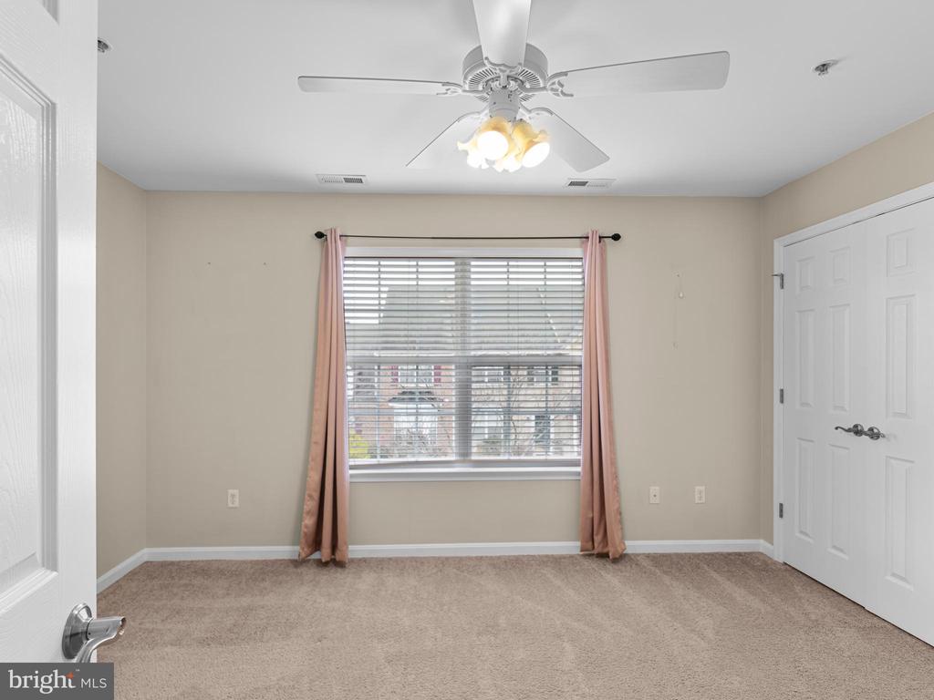 406 BETHUNE DRIVE