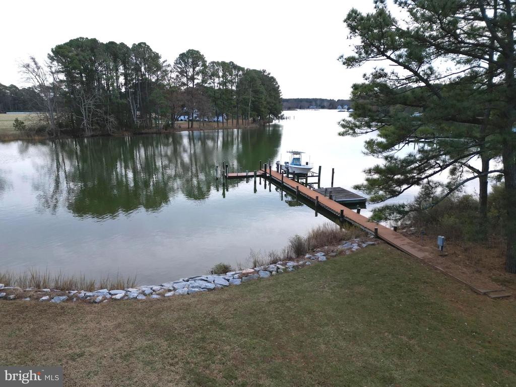 7361 SOLITUDE ROAD