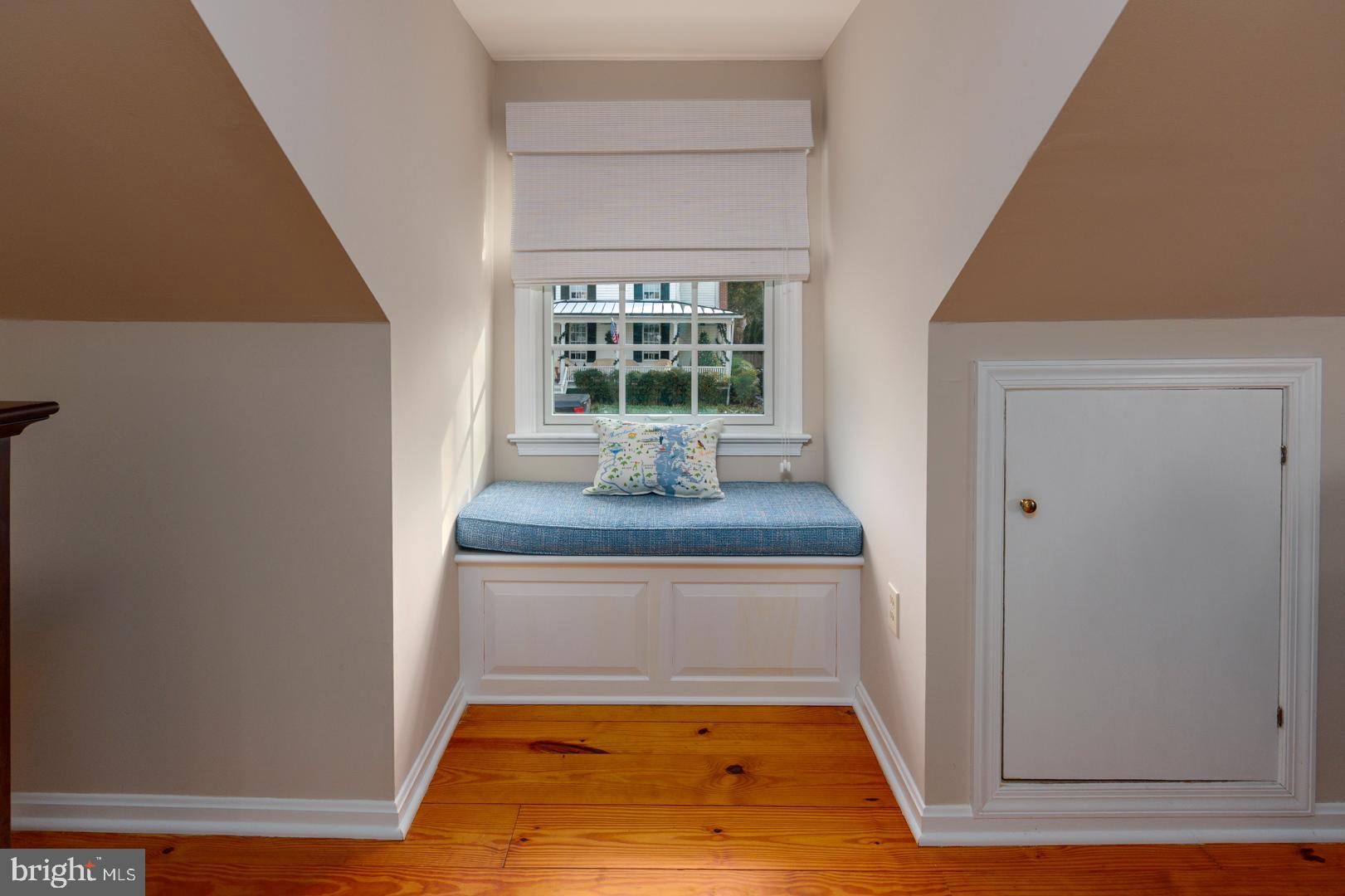 203 MULBERRY