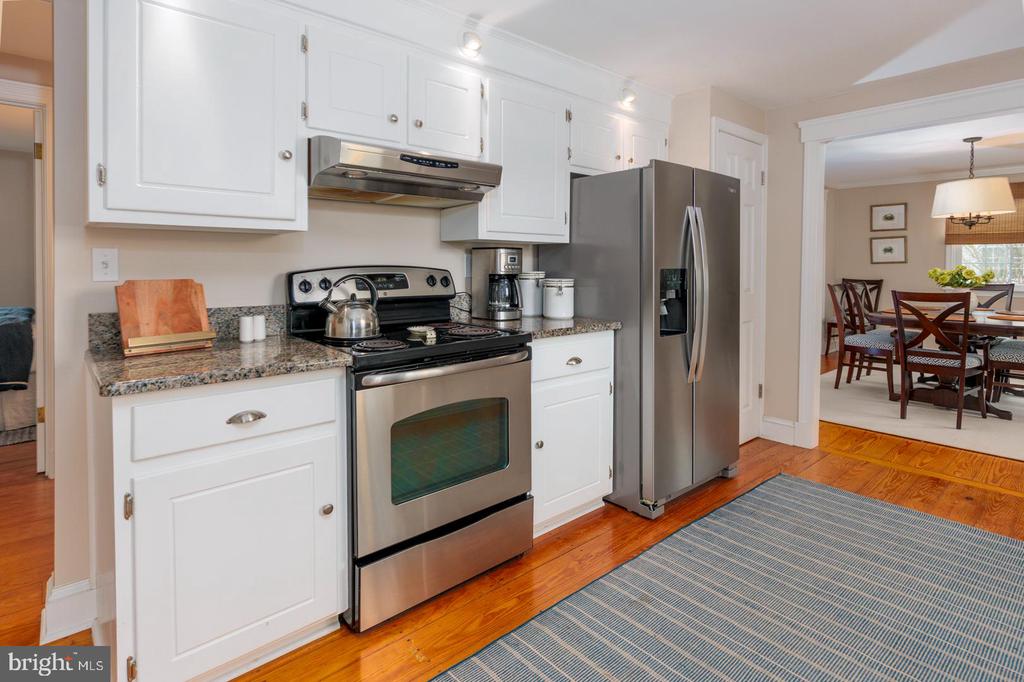 203 MULBERRY