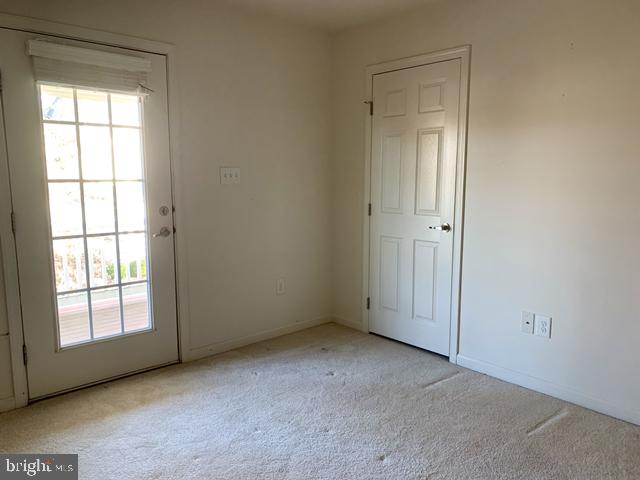 8014 EASTON VILLAGE DRIVE
