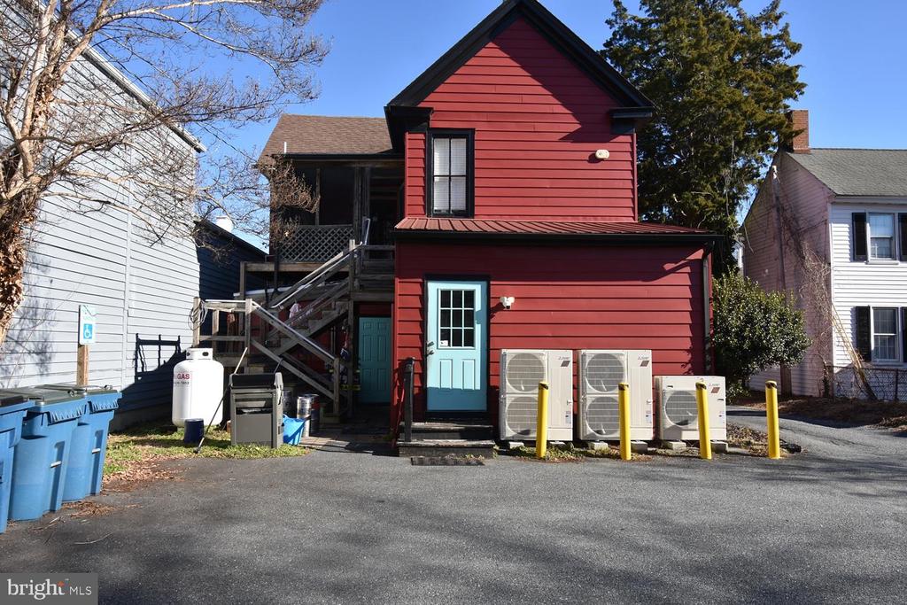310 TALBOT STREET