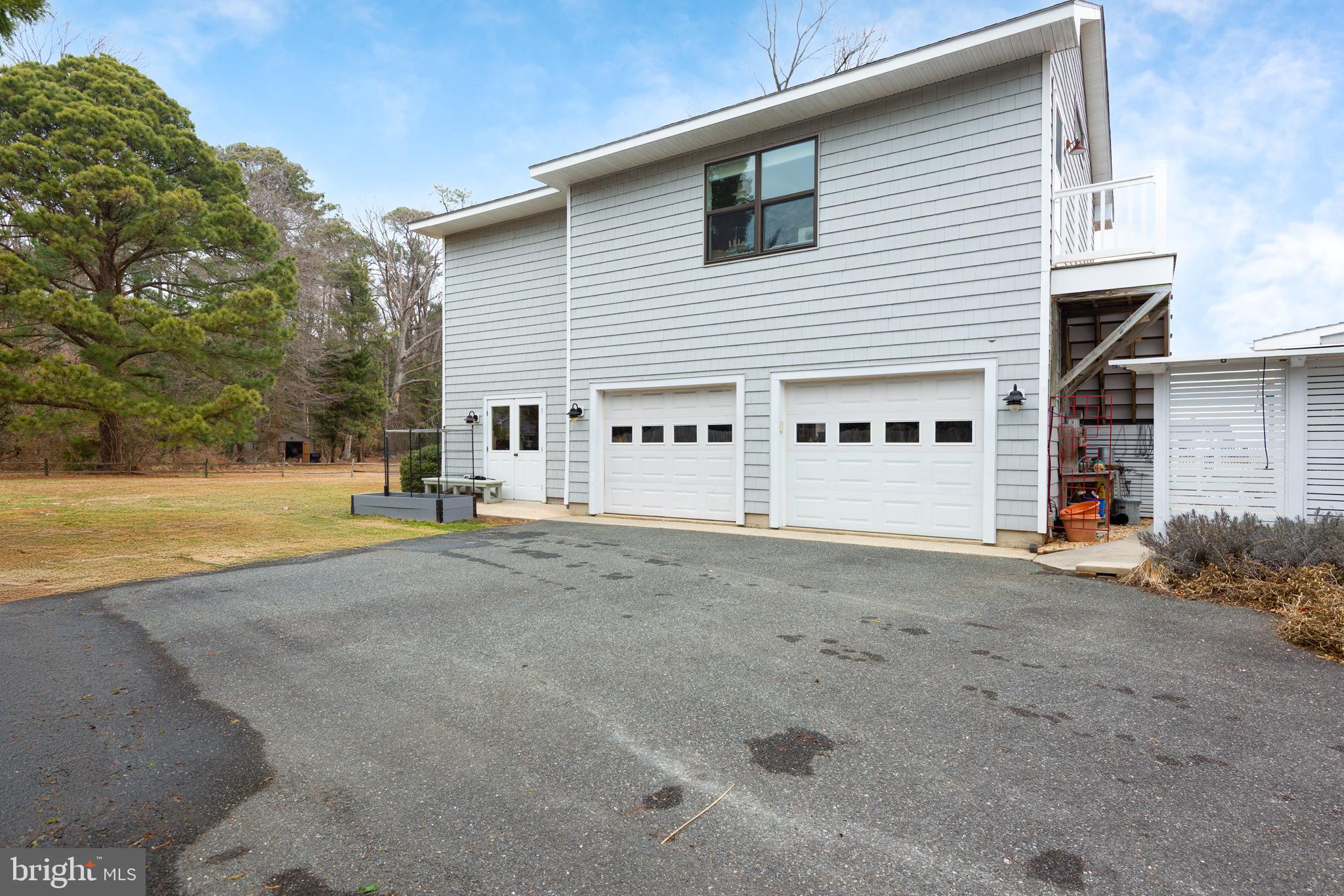 24822 SWAN ROAD